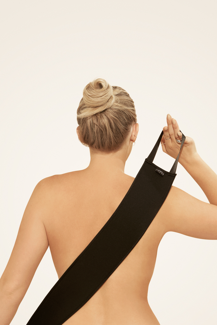 Applicateur autobronzant pour le dos